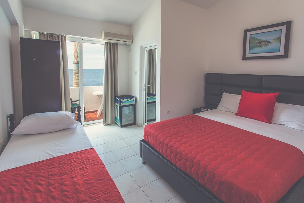 David Apartments And Rooms Dobra Voda Dış mekan fotoğraf