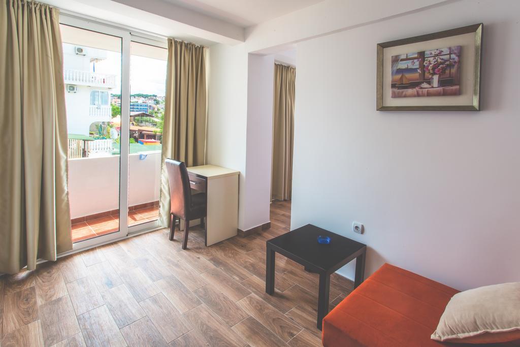 David Apartments And Rooms Dobra Voda Dış mekan fotoğraf